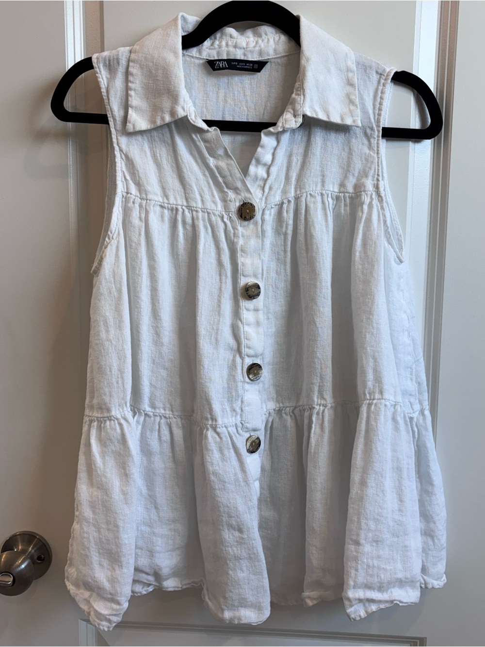 Zara White Sleeveless Collared Button-Front Tiered Blouse